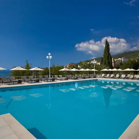 מלון Ambasador - By Liburnia &