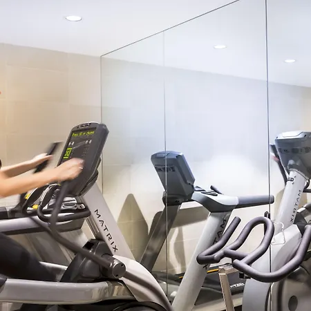 Ambasador - By Liburnia & מלון 5*