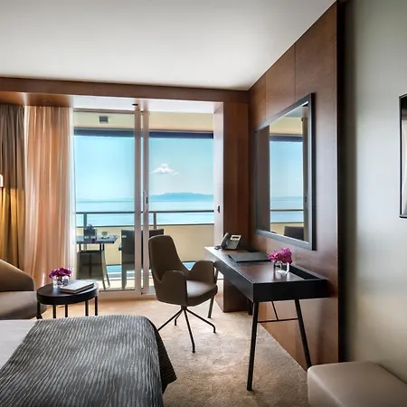 Ambasador - By Liburnia & 5* 奥帕提亚