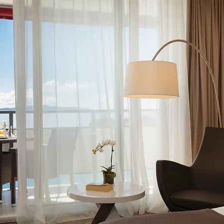 Ambasador - By Liburnia & 5*