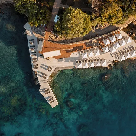 Ambasador - By Liburnia & Ξενοδοχείο