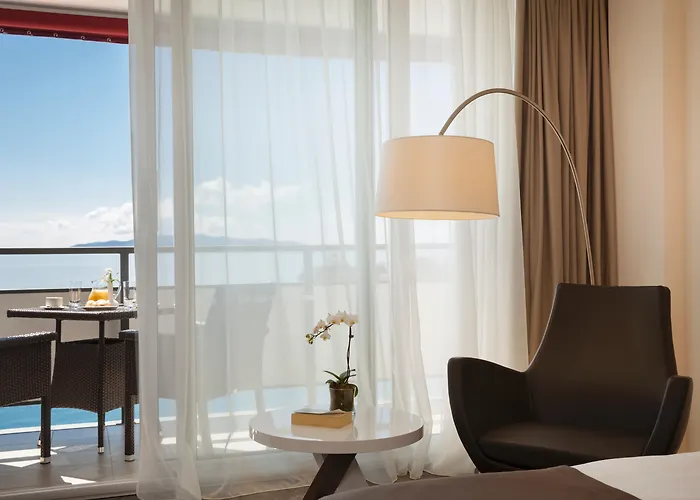 Ambasador - By Liburnia & 5*