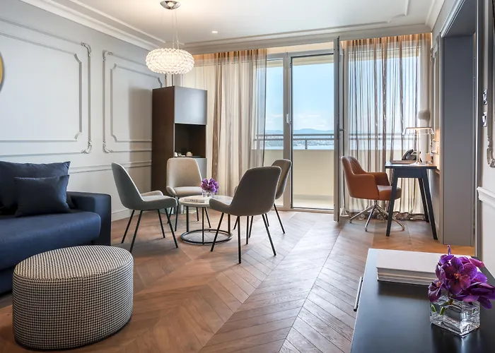 Ambasador - By Liburnia & Otel Opatija