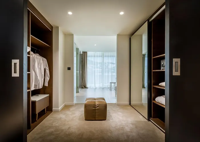 Ambasador - By Liburnia & Otel